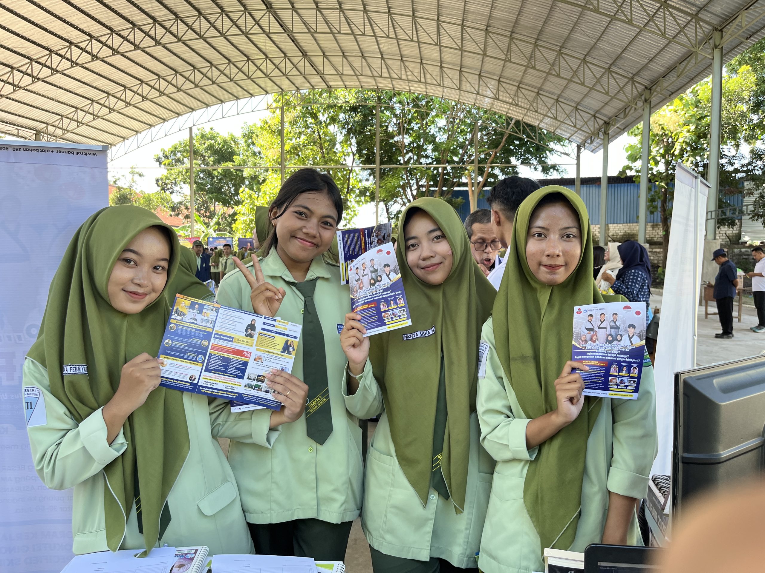 Lulusan SLTA Siap Kerja, Program 1 Tahun Solusinya