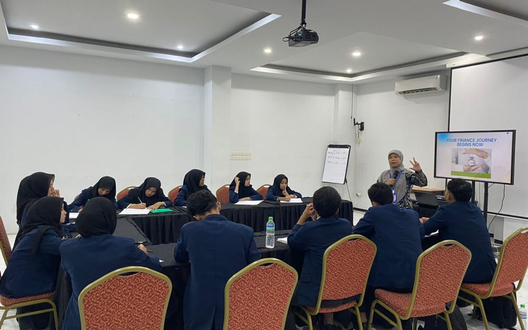 Pendidikan Siap Kerja: Solusi Tepat untuk Lulusan SMA yang Ingin Cepat Berkarier